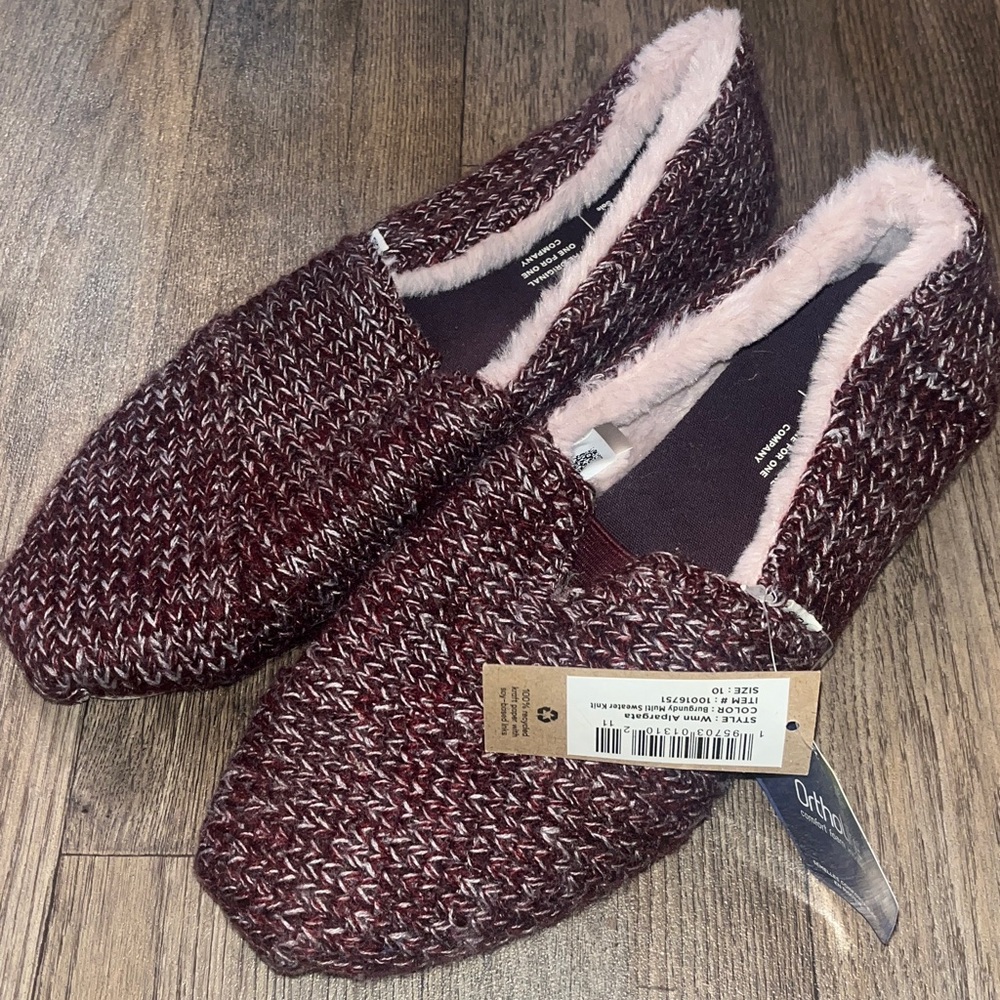 Tom’s alpargata Burgundy sweater knit size 10 women’s slip on shoe New w tags